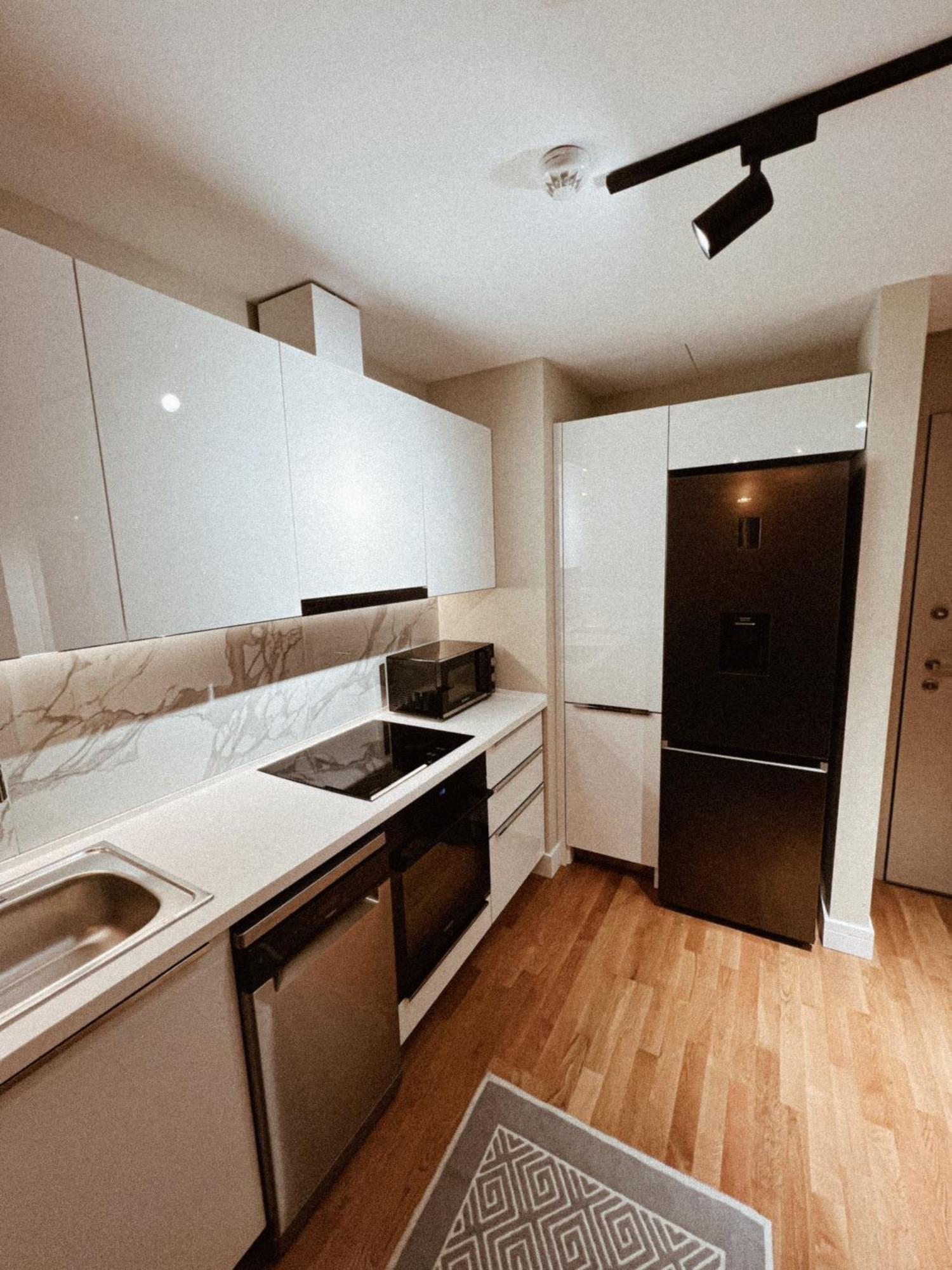 180° View Apartment In Diamond Building Skopje Exteriér fotografie