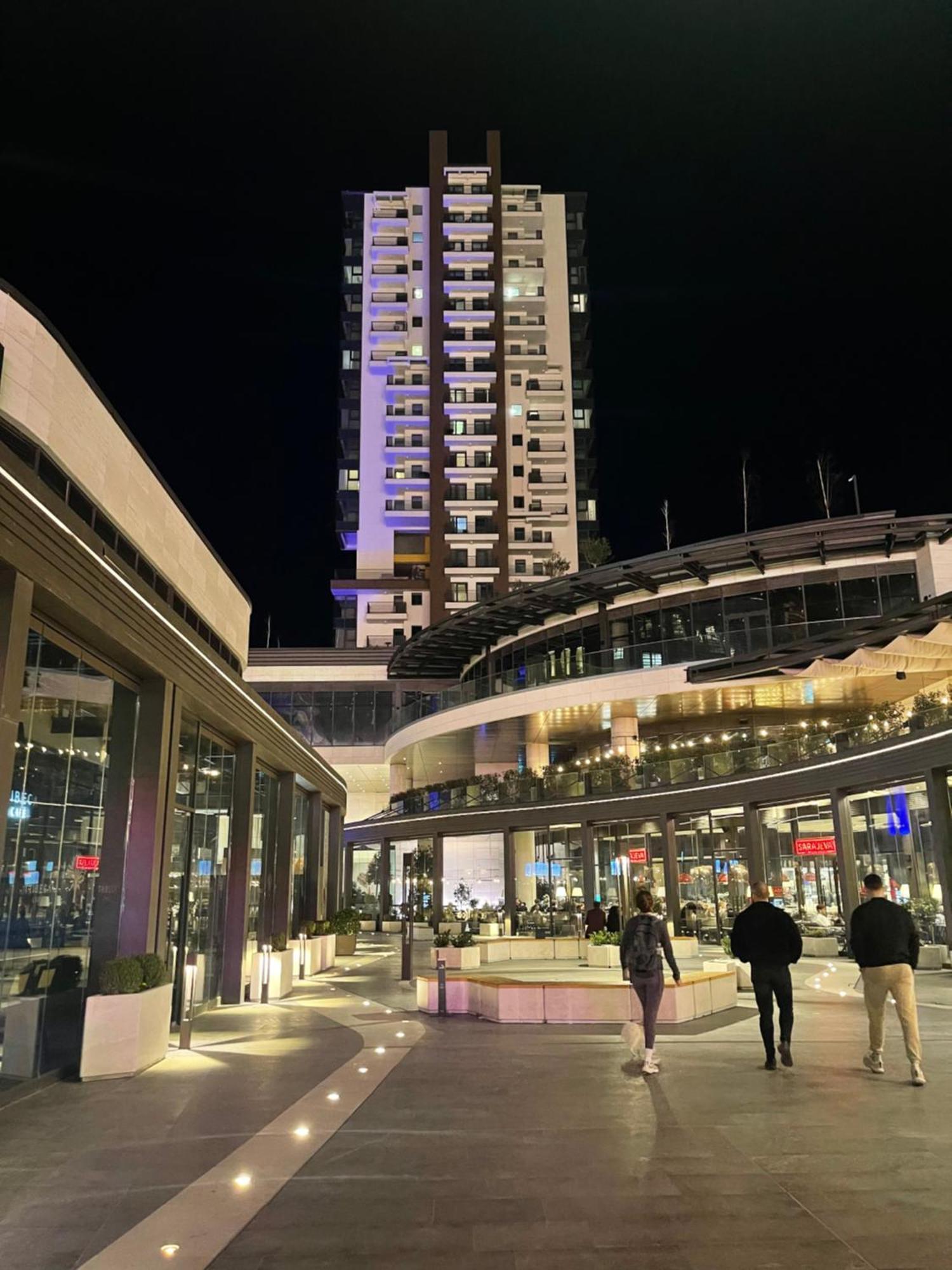 180° View Apartment In Diamond Building Skopje Exteriér fotografie